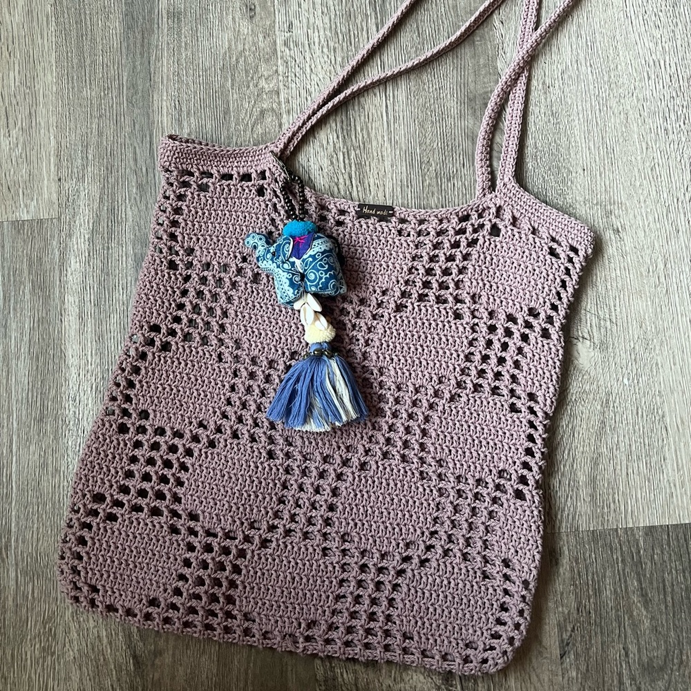 Handmade knit bag